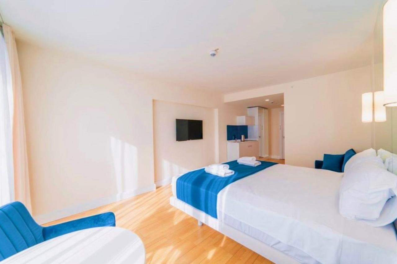 General Sea View Apartments In Orbi City Batumi Bagian luar foto