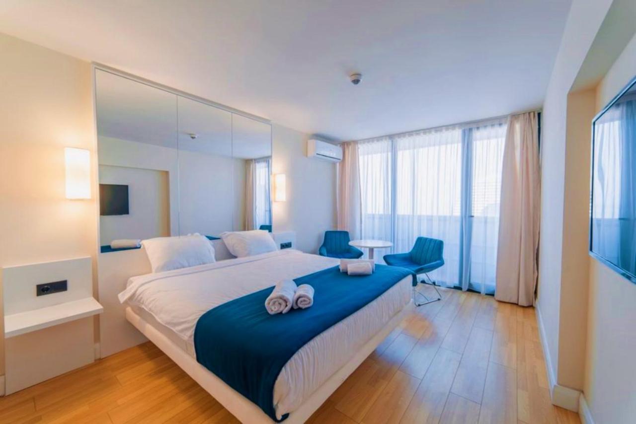 General Sea View Apartments In Orbi City Batumi Bagian luar foto