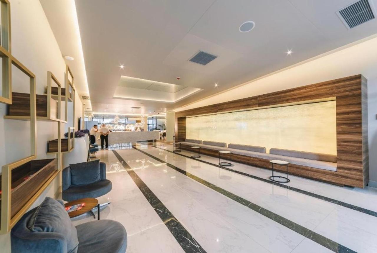 General Sea View Apartments In Orbi City Batumi Bagian luar foto